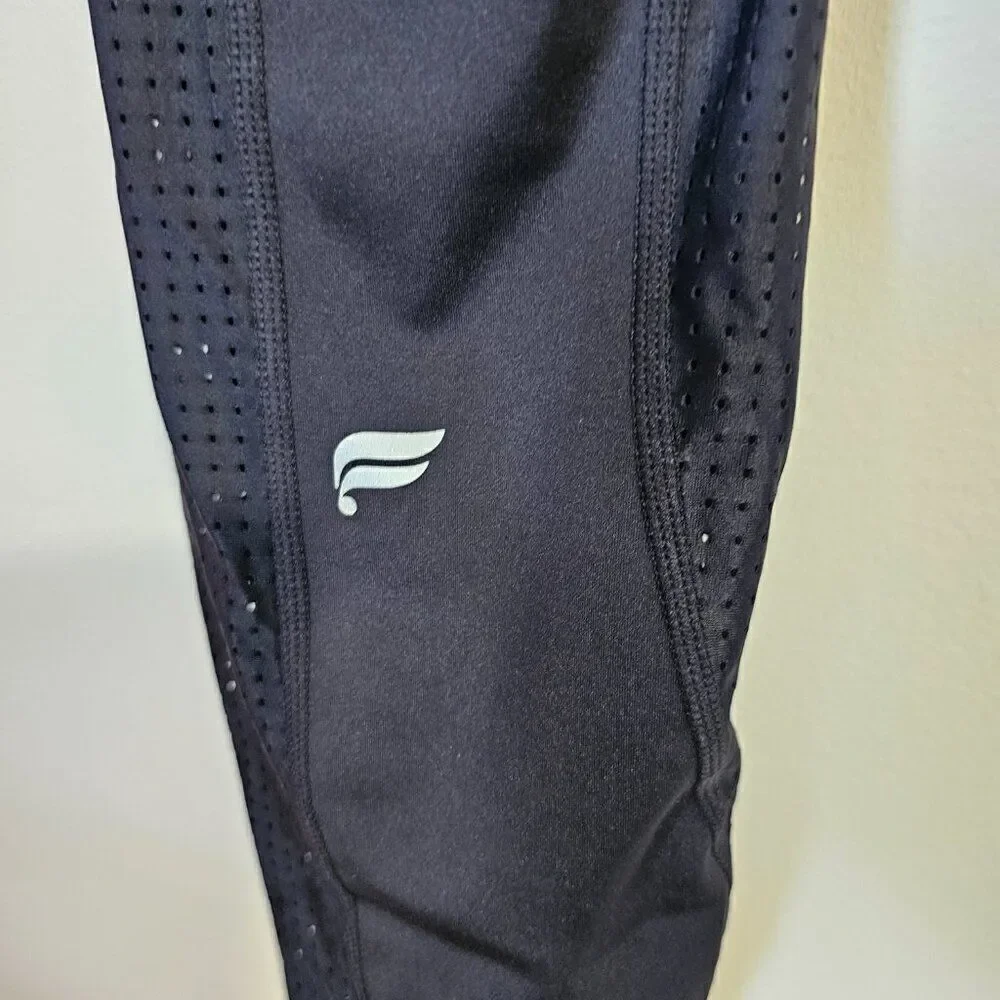 EUC LIKE NEW FABLETICS MOTION 365+ BY FABLETICS BLACK SOFT LEGGINGS SIZE MEDIUM